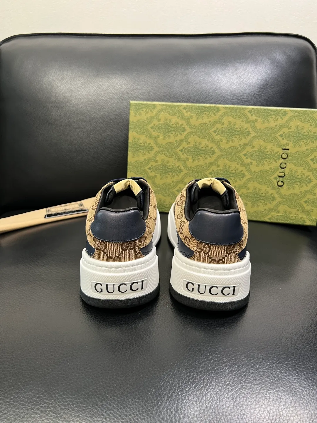 Men's shoes 💰840 Gucci high quality top crafts Gucci counter new original factory configuration, imported cowhide fabric from Italy, imported cowhide lining, breathable and comfortable, sole: original factory special supply original sole super comfortable, original factory and single goods, welcome to compare, code number 38-44 (customized 45 46)